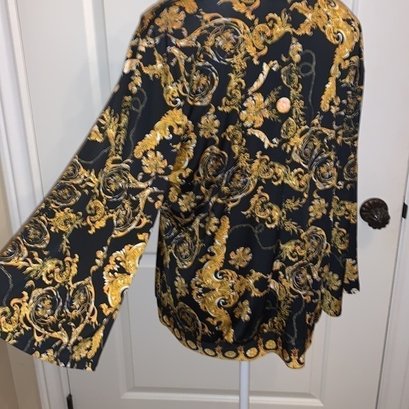 Boston  Proper Black Gold V Neck Faux Wrap Bell Sleeve Top Size XL - Picture 2 of 12